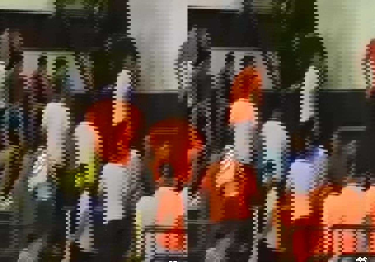 2216747