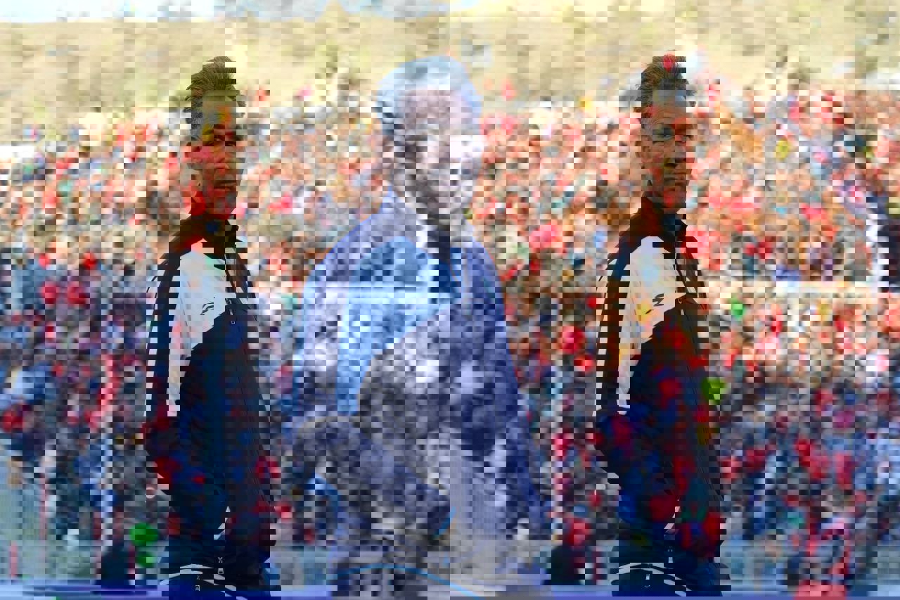 2216852