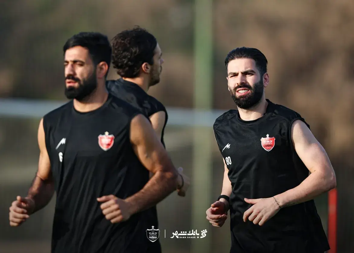خط دفاع پرسپولیس مقابل فجر: یکی و نصفی!