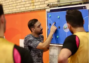 هنر مدعی بودن: پنج پاس تک ضرب و یک گل گروهی