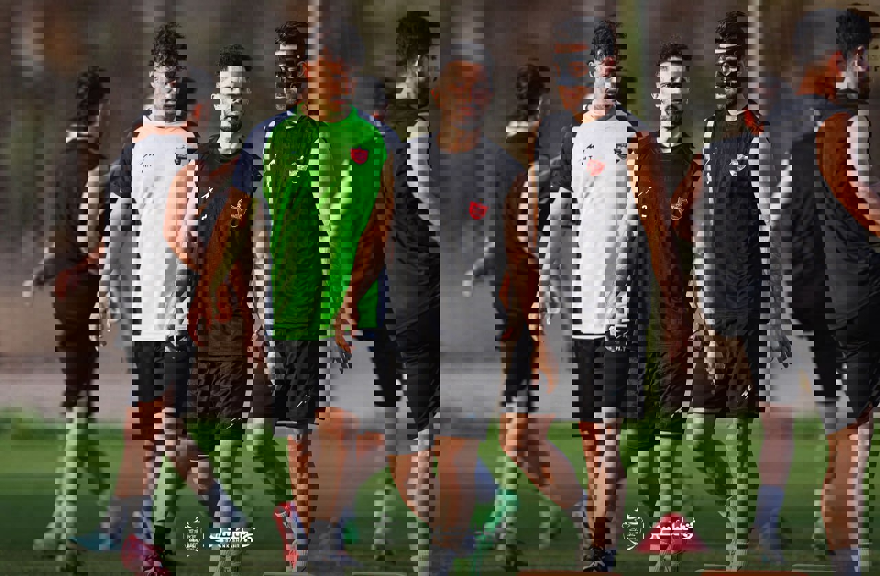 2216881