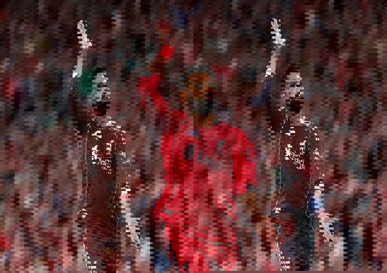 2216884