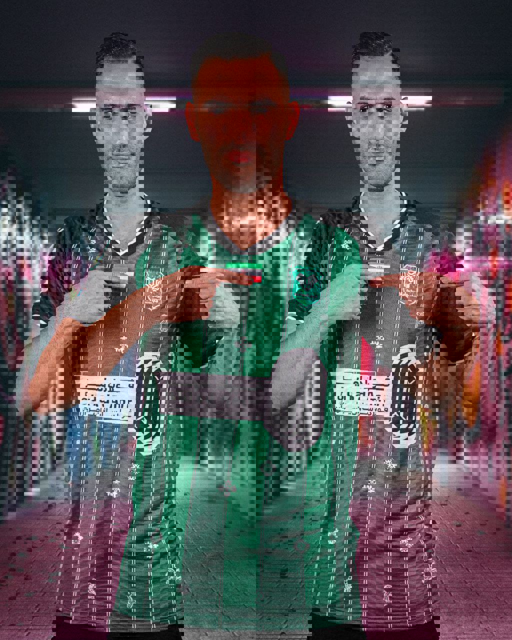 2216995
