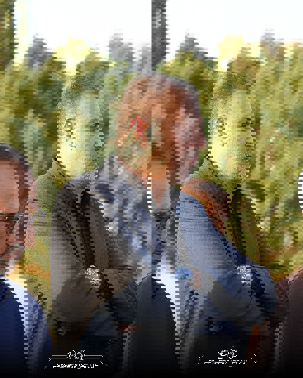 2217051