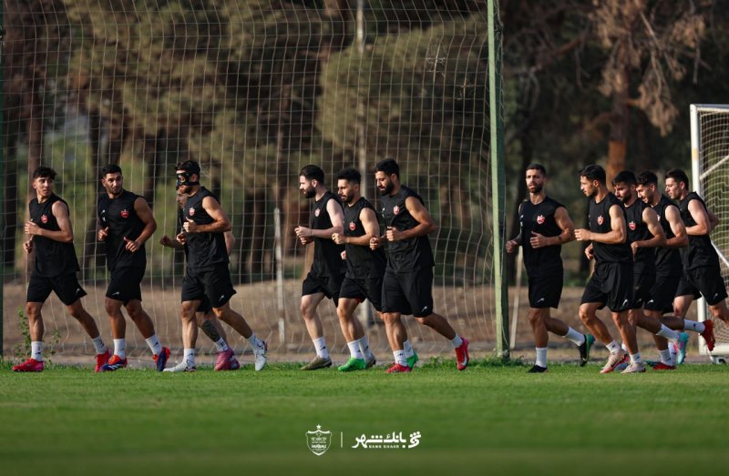 پرسپولیس با ۱۲ غایب به مصاف فجر می‌رود!