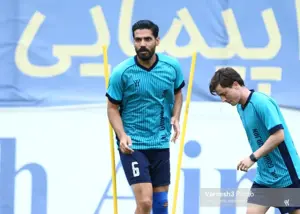 گلزاری: تصمیمم را گرفتم، فوتبال را کنار می‌گذارم