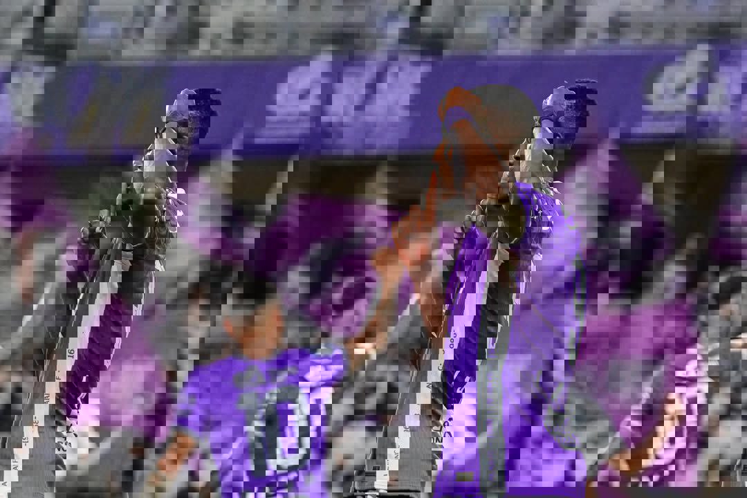 2217373