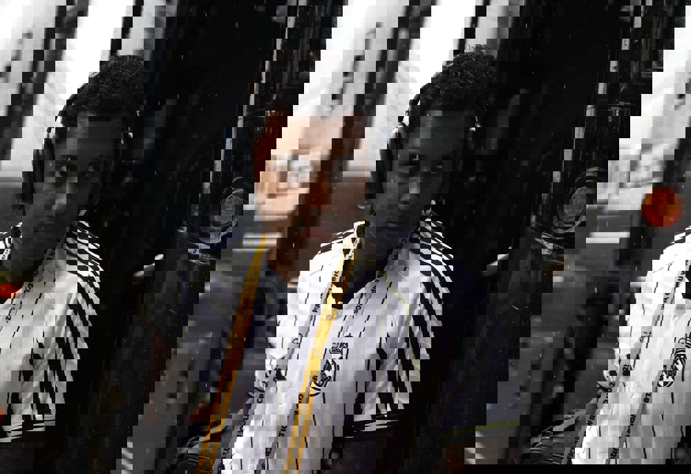 2217653