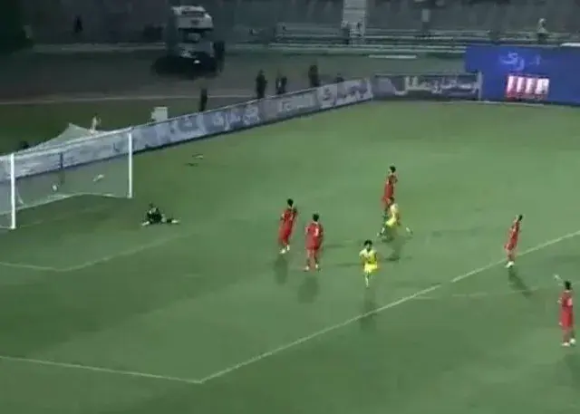 ضربه زودهنگام فجر به قلب پرسپولیس
