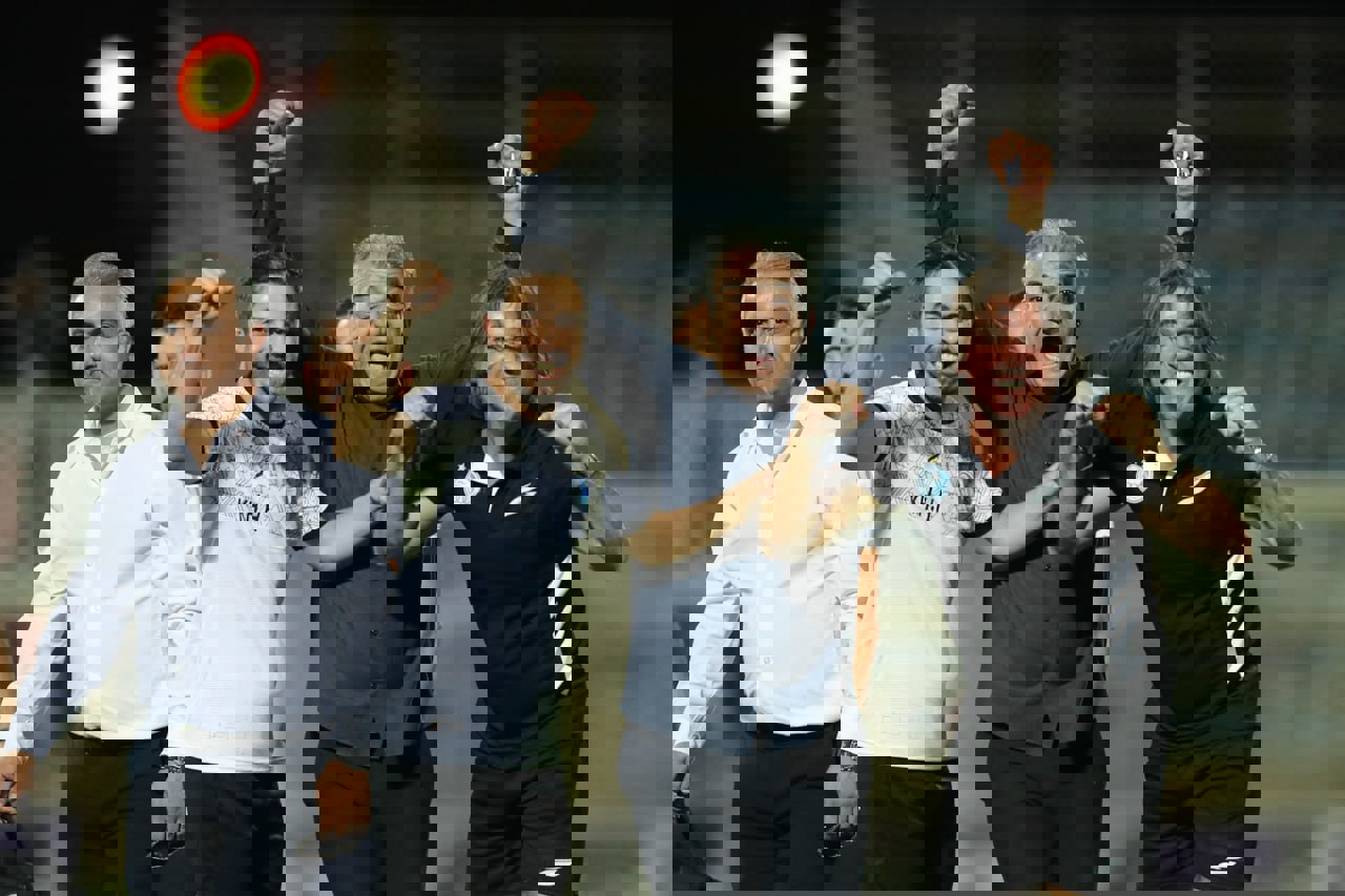 2218002