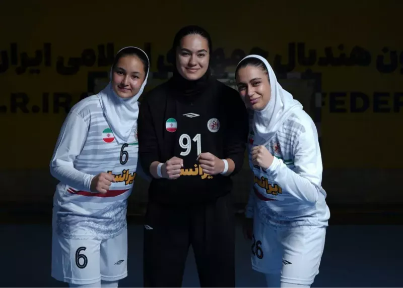 دختران هندبال ایران در آستانه چالش بزرگ(عکس)