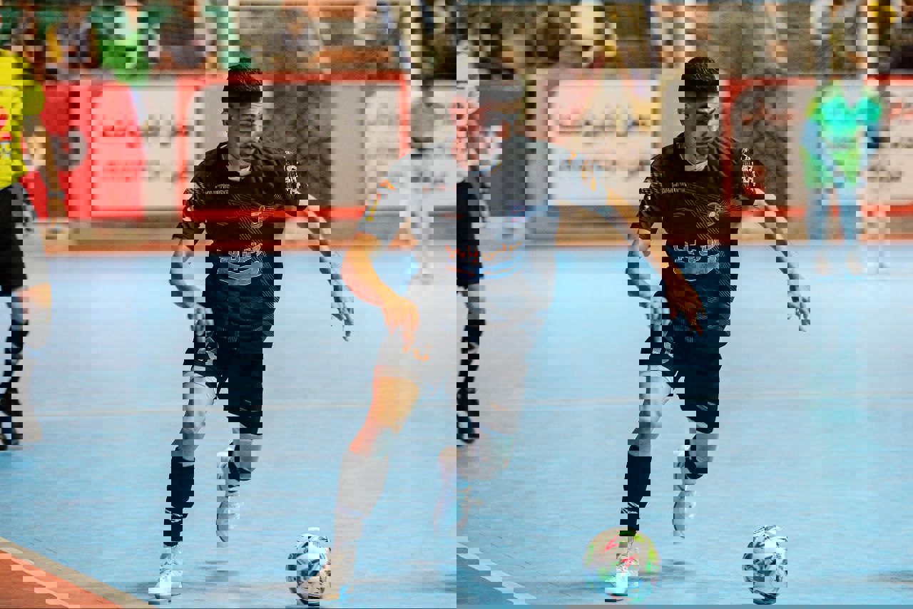 2218198
