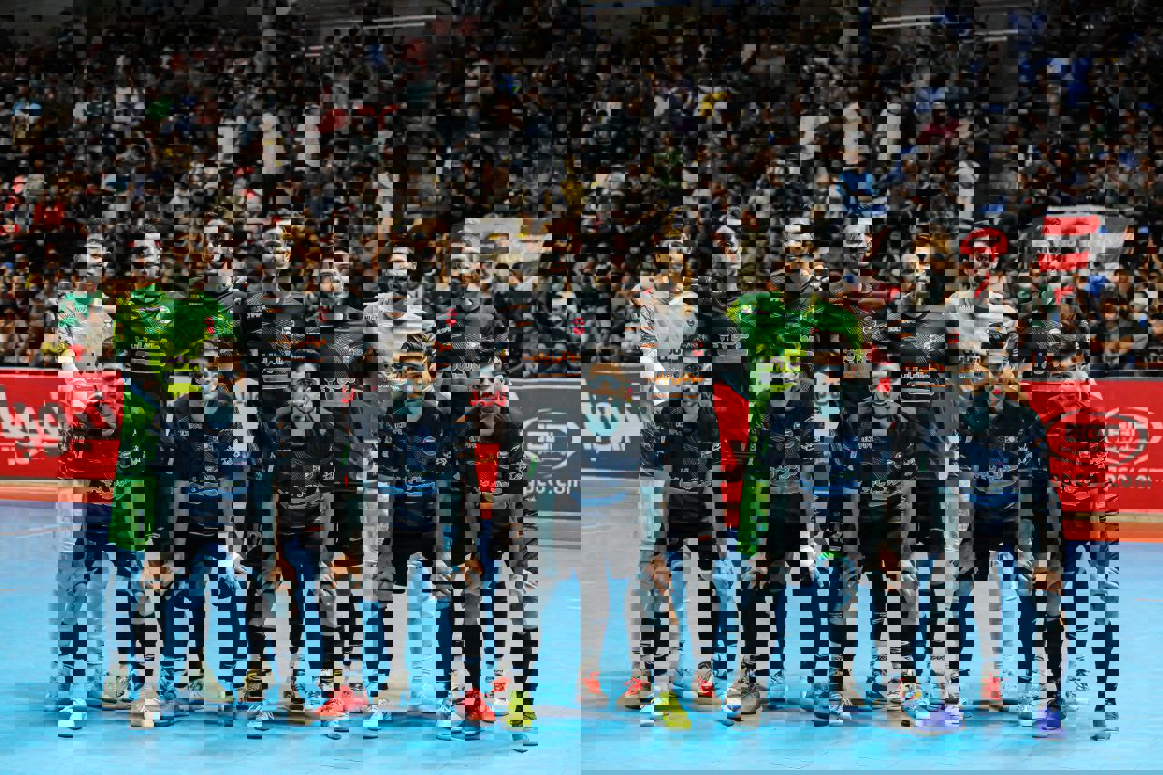 2218199