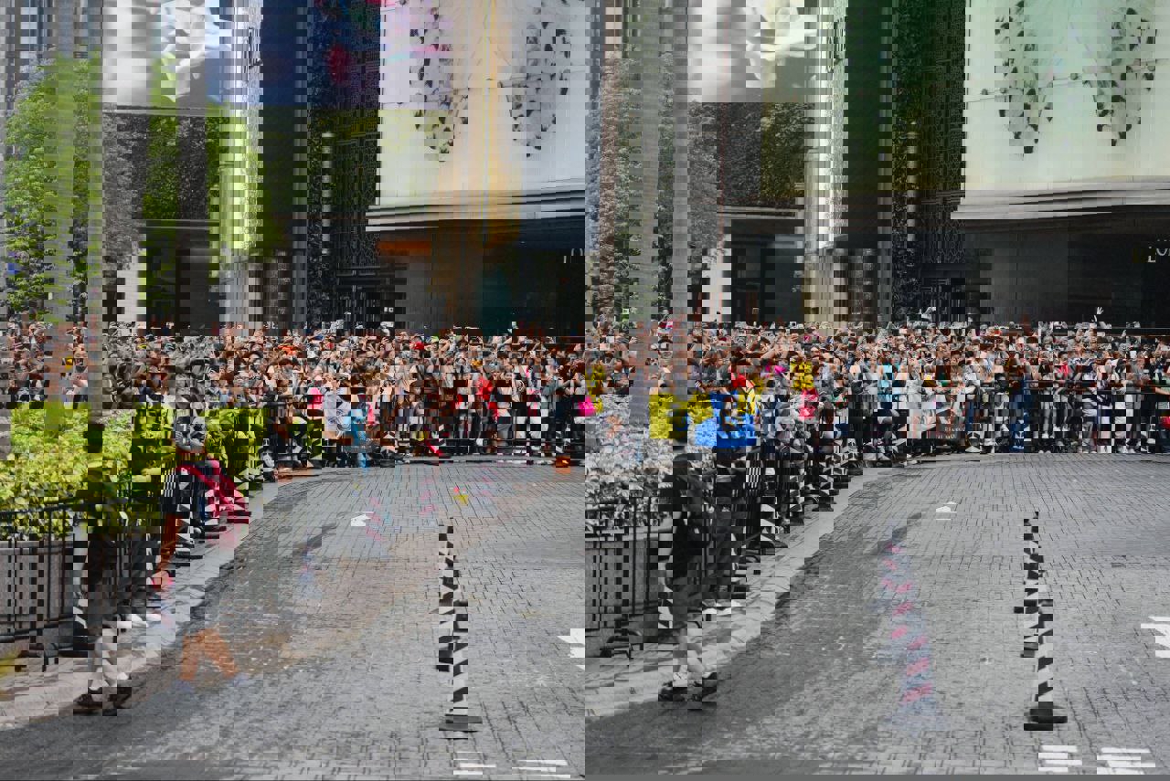 2218205