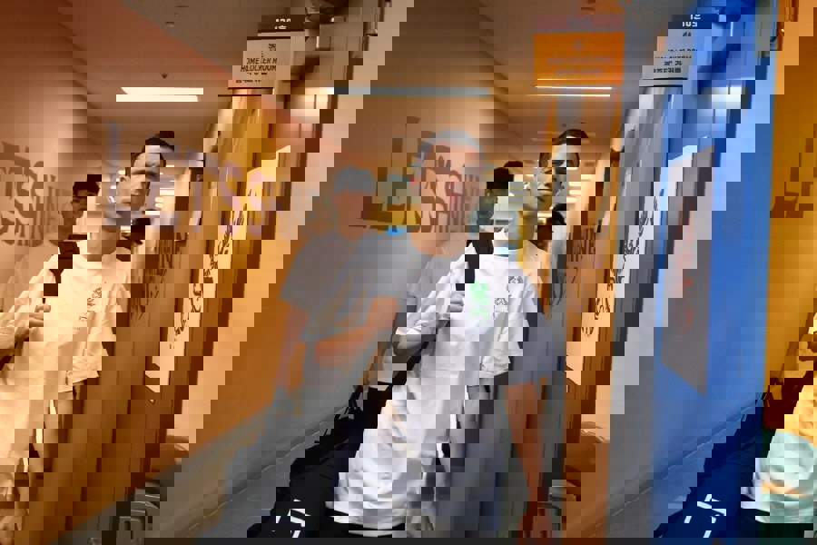 2218216