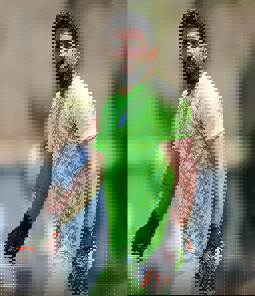 2218285