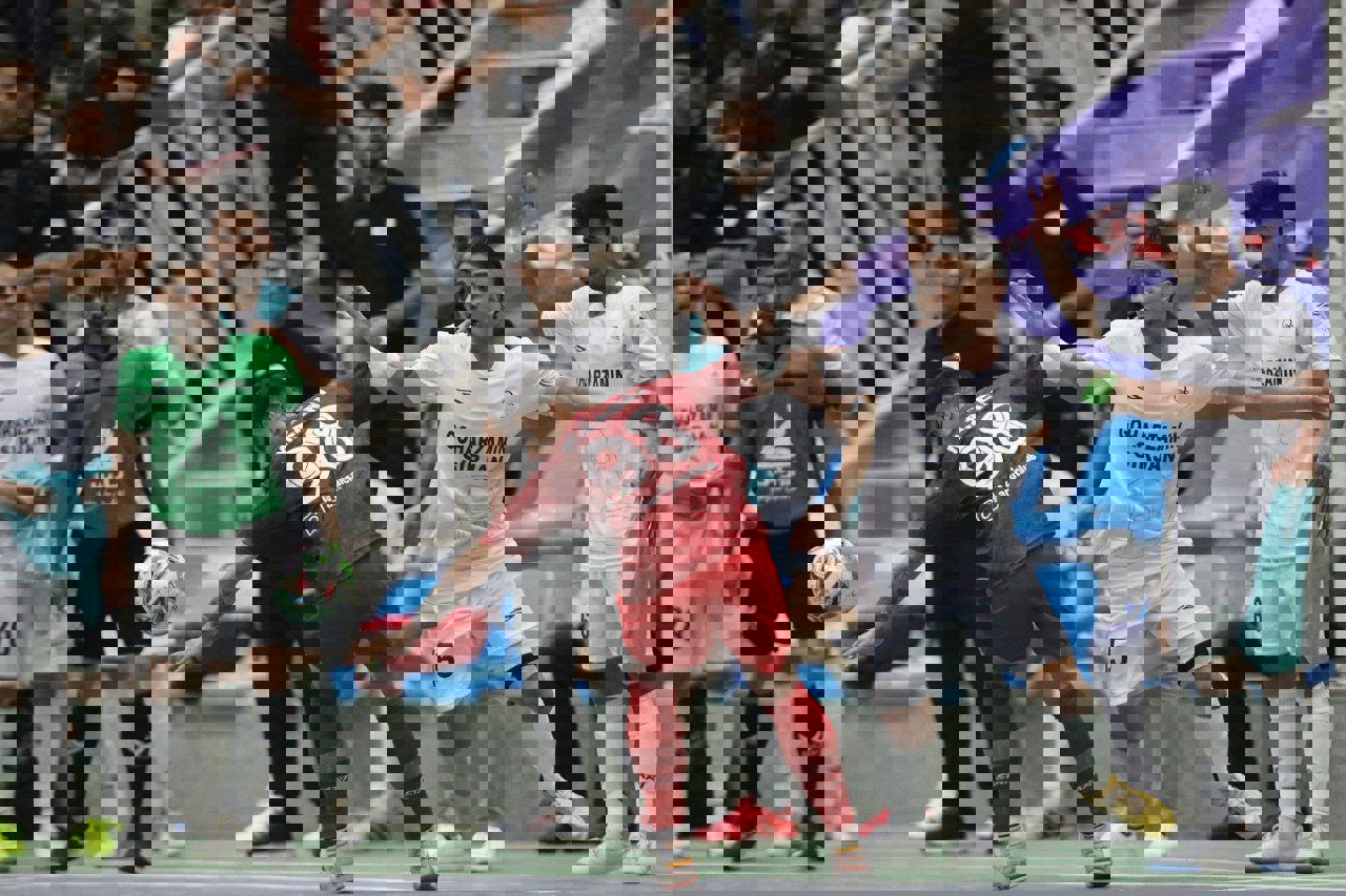 2218441