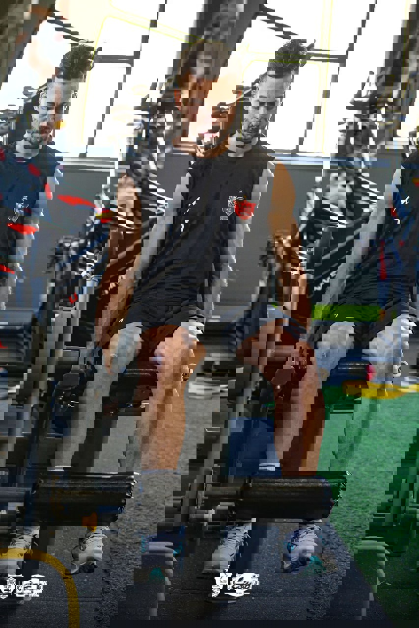 2218433