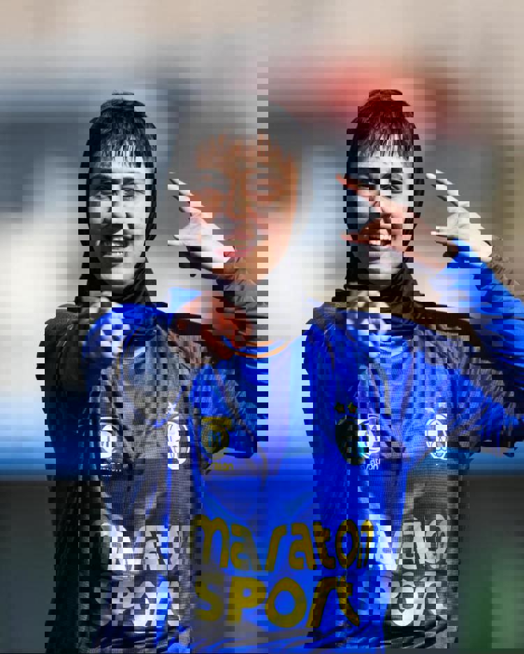 2218569