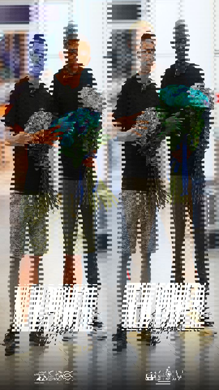 2218622