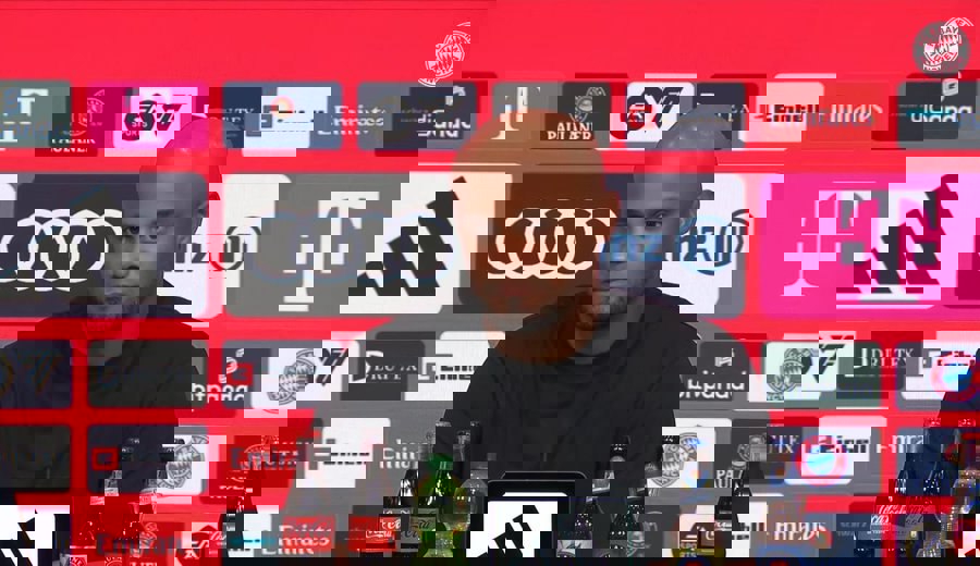 2218771