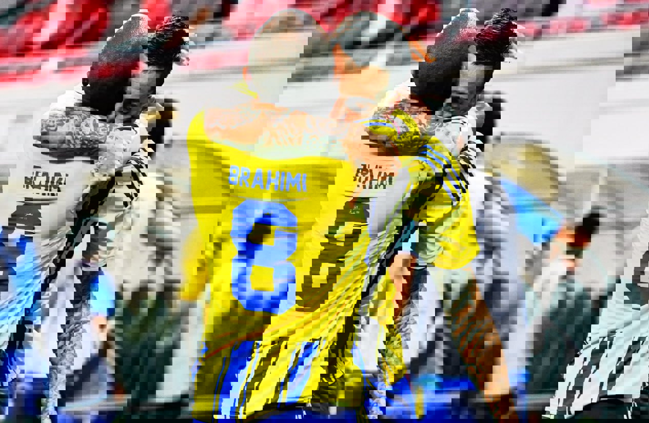 2218772
