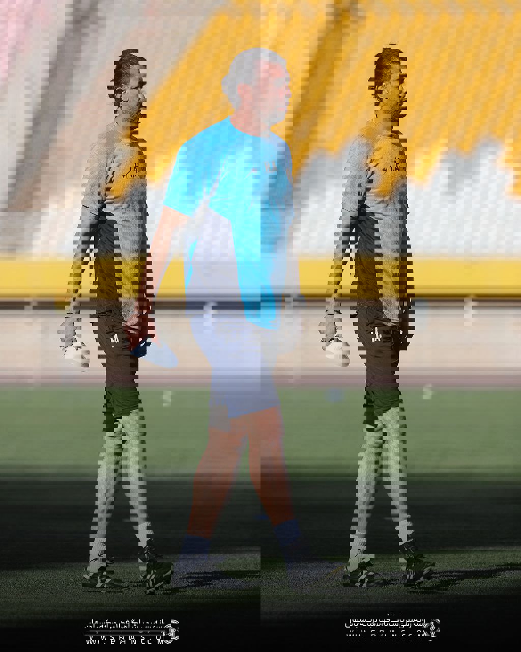 2218768