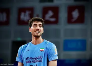برای قهرمانی ایران آمدیم، باید با جام برگردیم