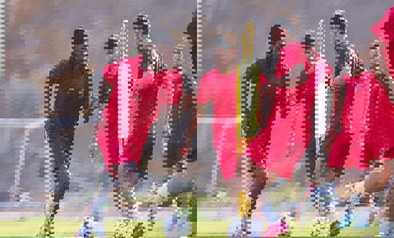 2219038