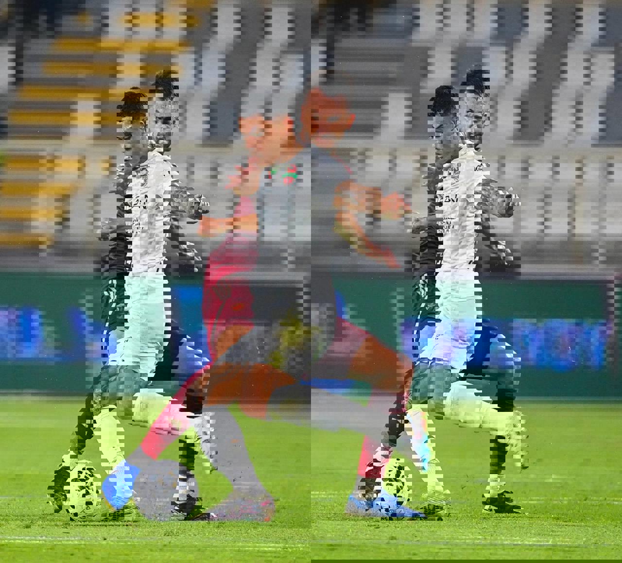2219055