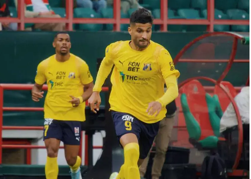 محمد محبی و رونالدو گل کاشتند!