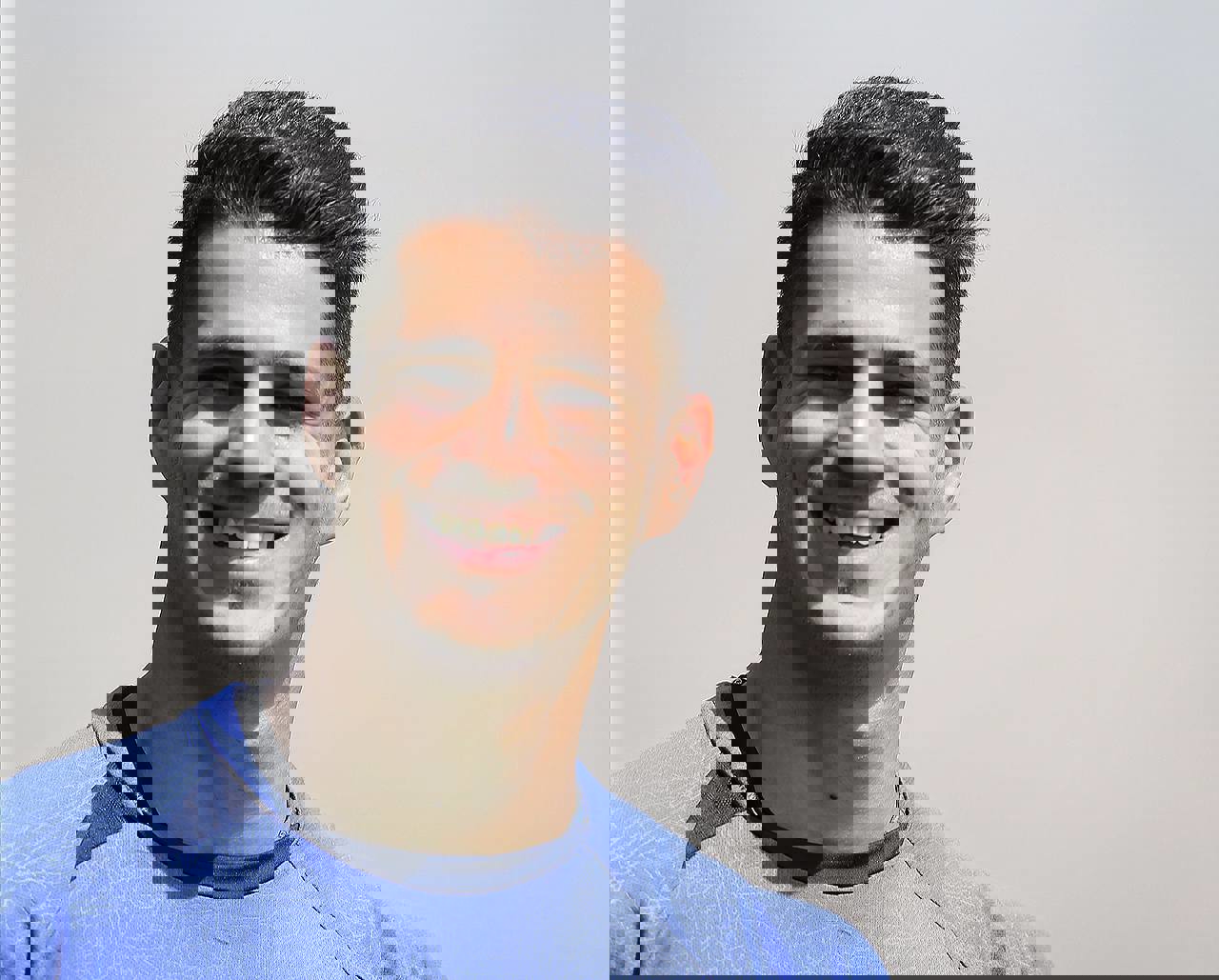 2219358