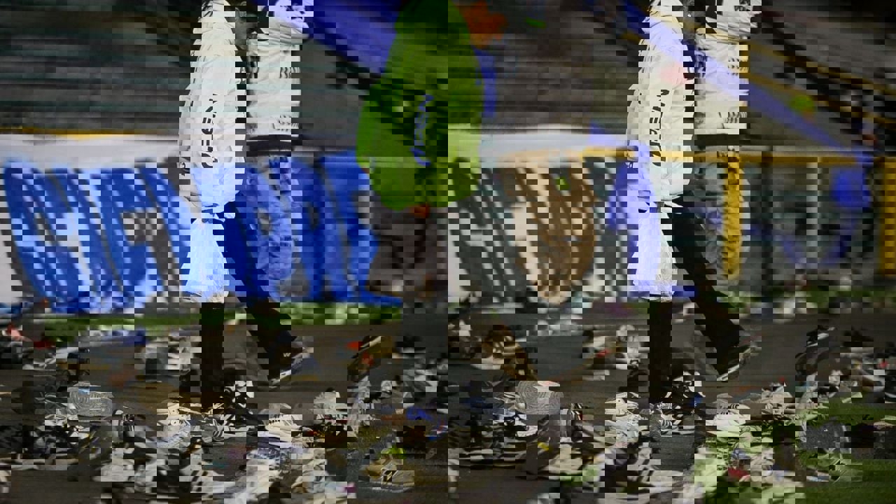 2219136