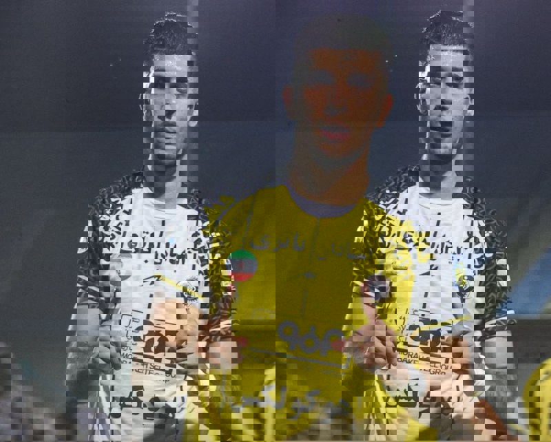2219300