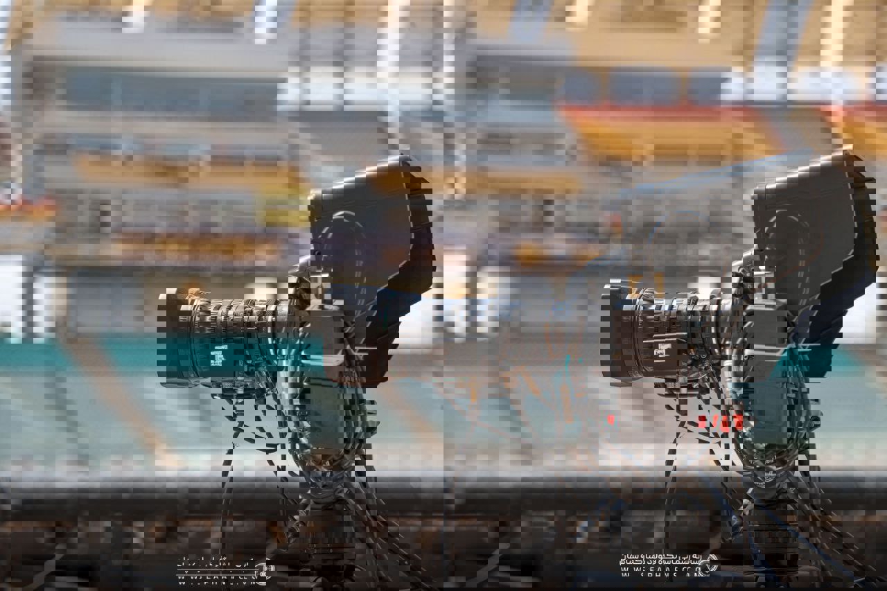 2219566