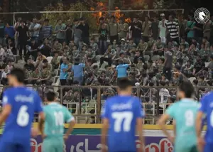 باورنکردنی: پیکان هوادار پیدا کرد (عکس)