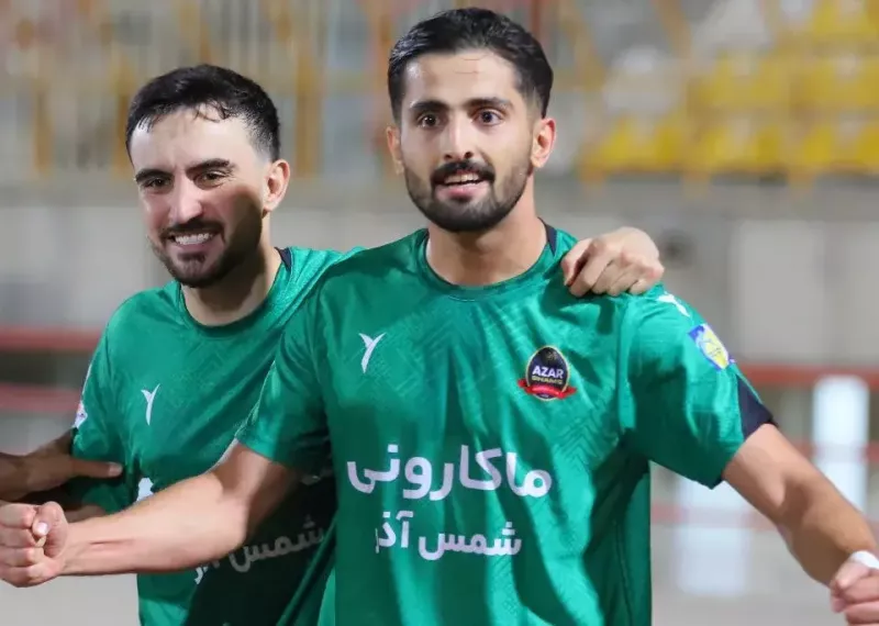 بازگشت بزرگ: صائب پنالتی گرفت، هومن تمام کرد