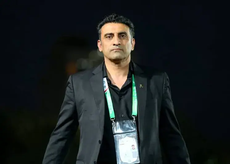 بابایی: آقا خسرو! روزبه چشمی باید اخراج می شد