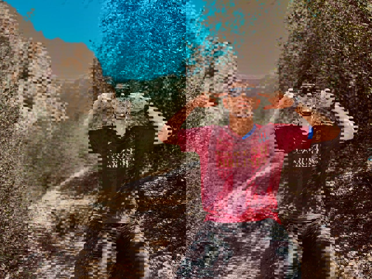 2220529