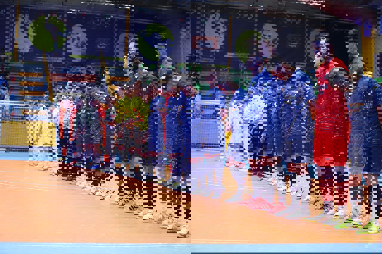 2220576