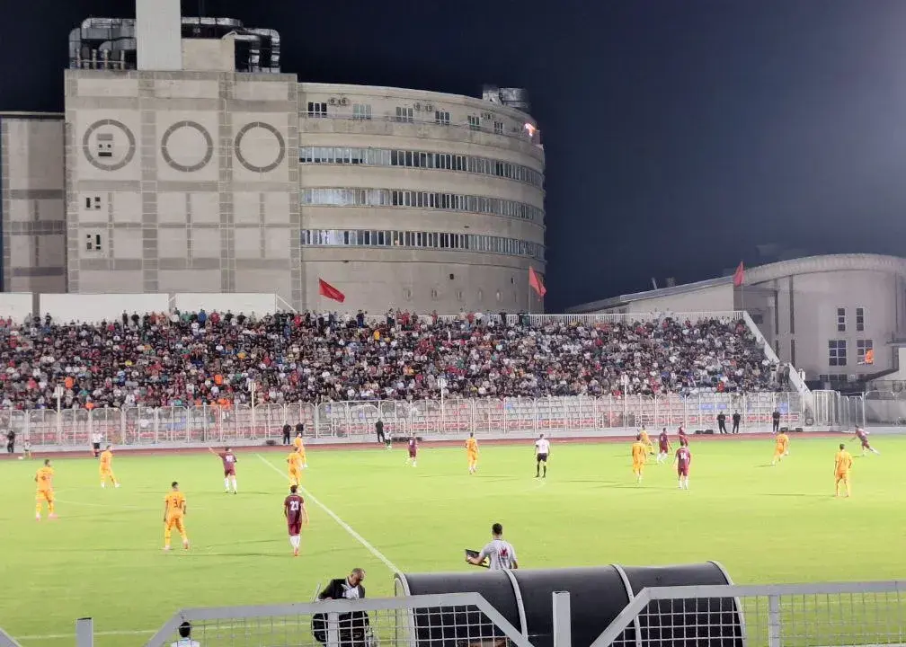 لیگ یک: حسرت قائمشهر در شروع کار!