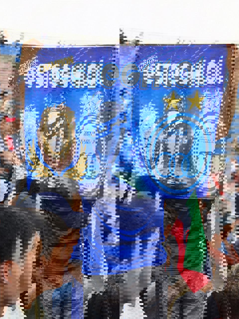 2220856