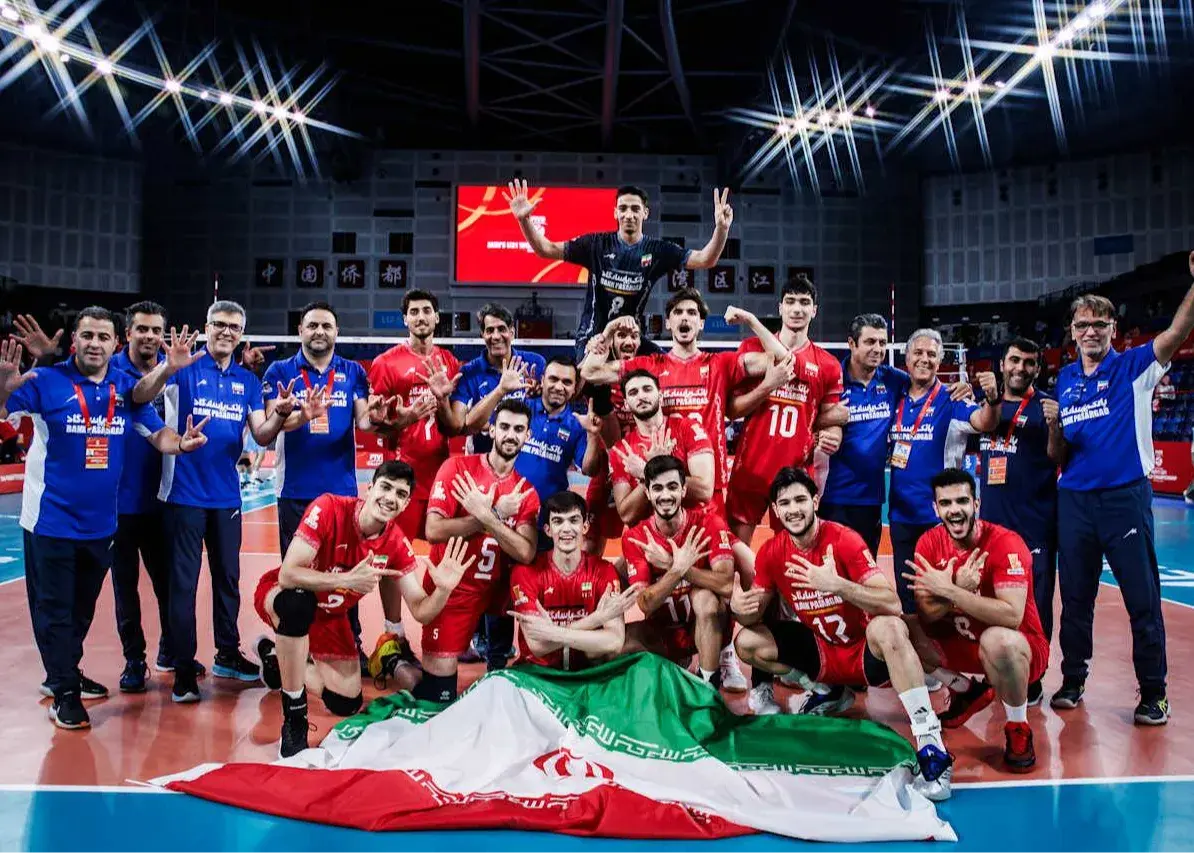 چین صفر- ایران ۳: ما اینجاییم، در نیمه‌نهایی جهان