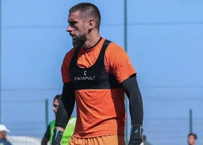 گندوز لباس ملی را مدیون پرسپولیس است