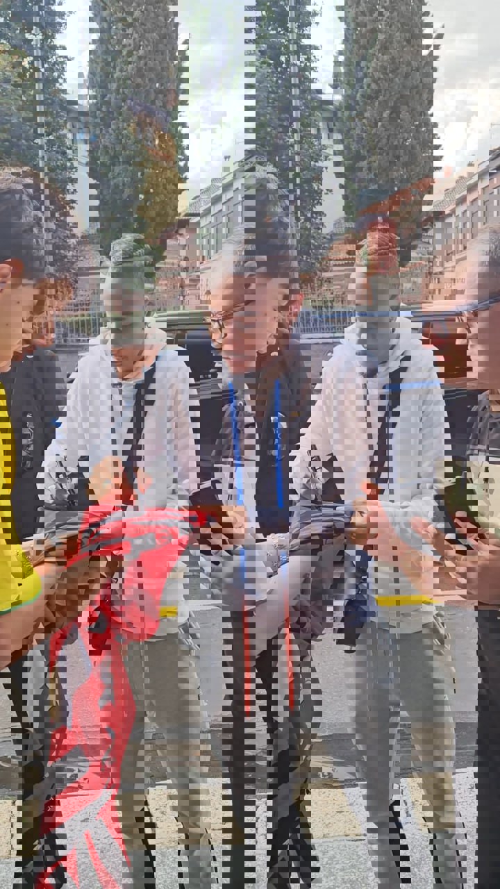 2221017
