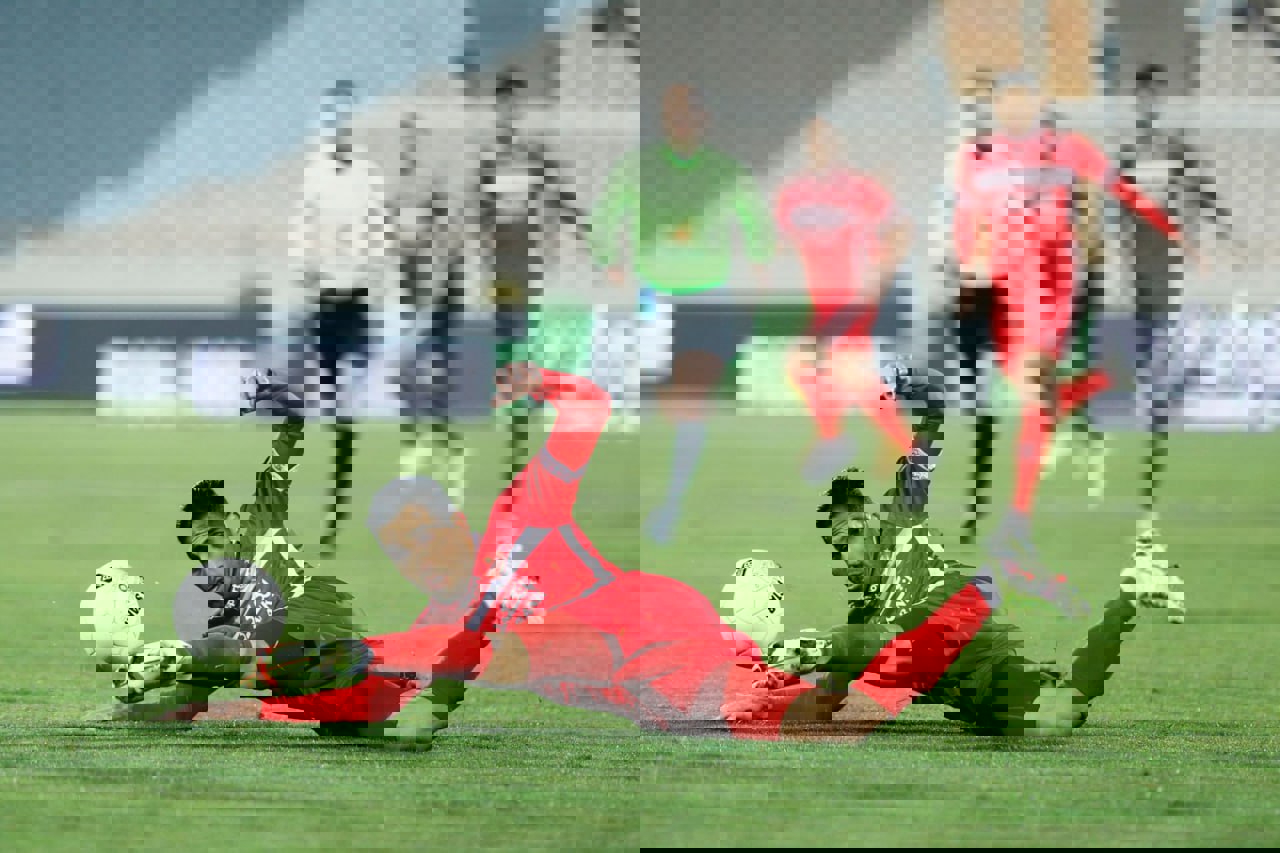 2221228