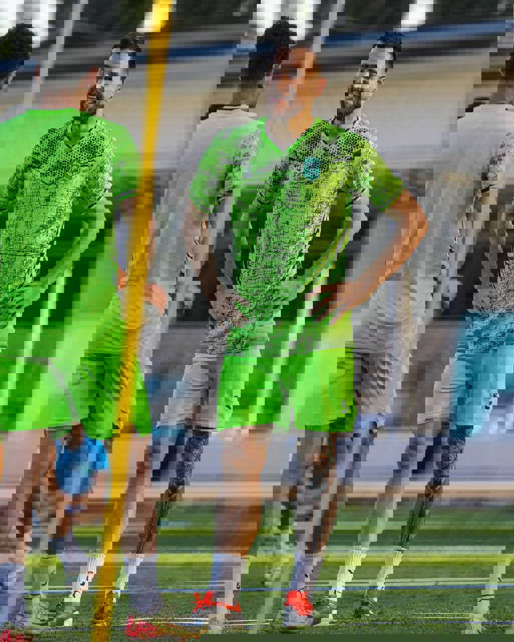 2221299