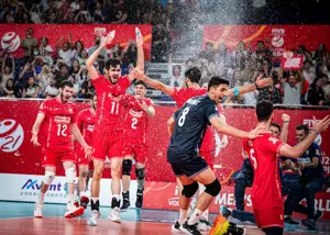پیام تبریک قهرمان ایران به قهرمانان والیبال