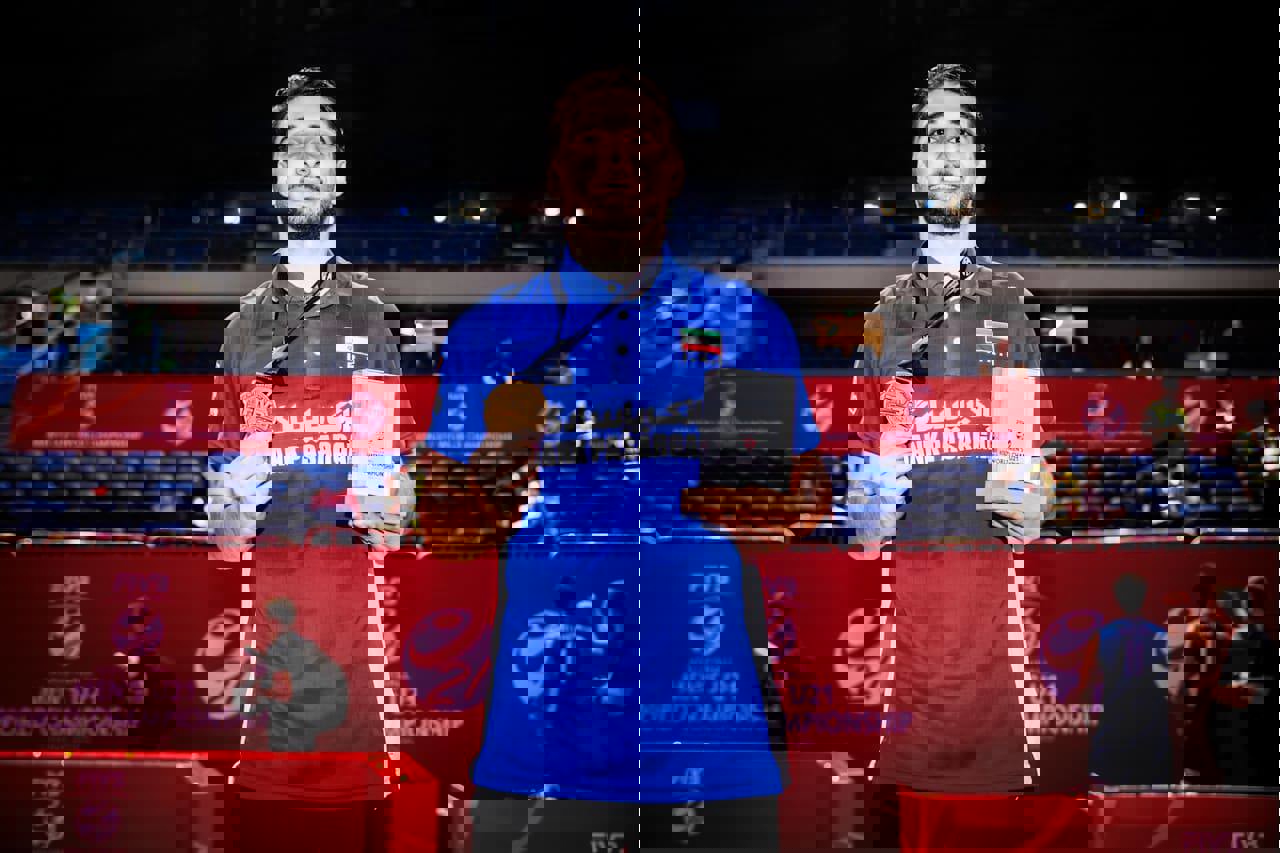 2221841