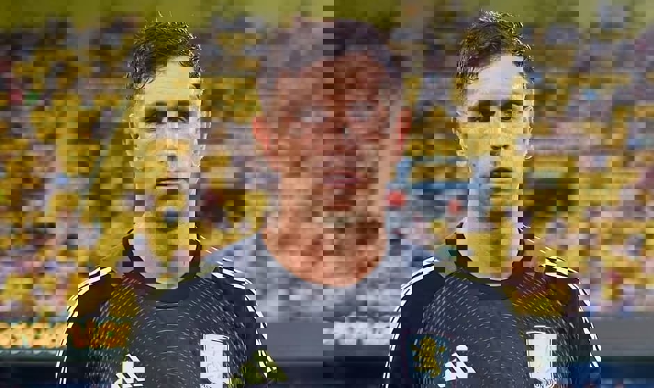 2221958